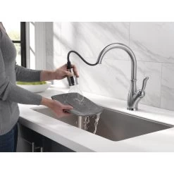 Leland Single-Handle Pull-Down Sprayer Kitchen Faucet W/ShieldSpray And MagnaTite Docking In Arctic Stainless -Master Lock Store e676146dbc7a5f3a7463ab467aea0b00 1800x1800