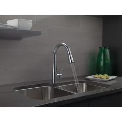 Essa Single-Handle Pull-Down Sprayer Kitchen Faucet With MagnaTite Docking In Arctic Stainless -Master Lock Store f40f28b3eb8ec4e214a76d60c643690b 1800x1800